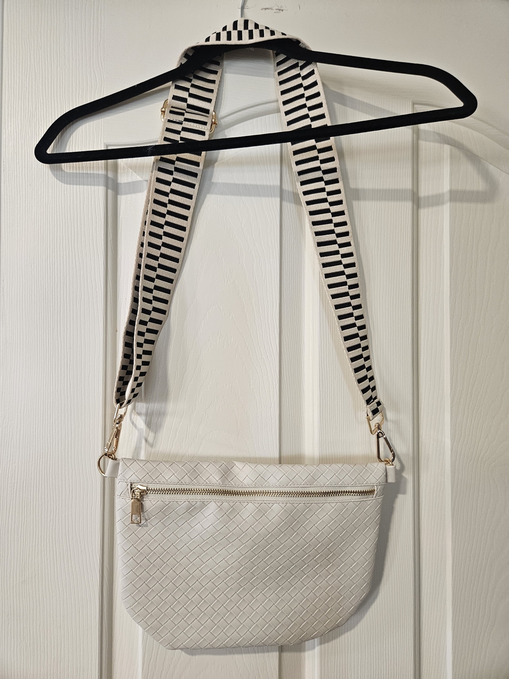 Woven White Crossbody Bag with Black-Striped Strap